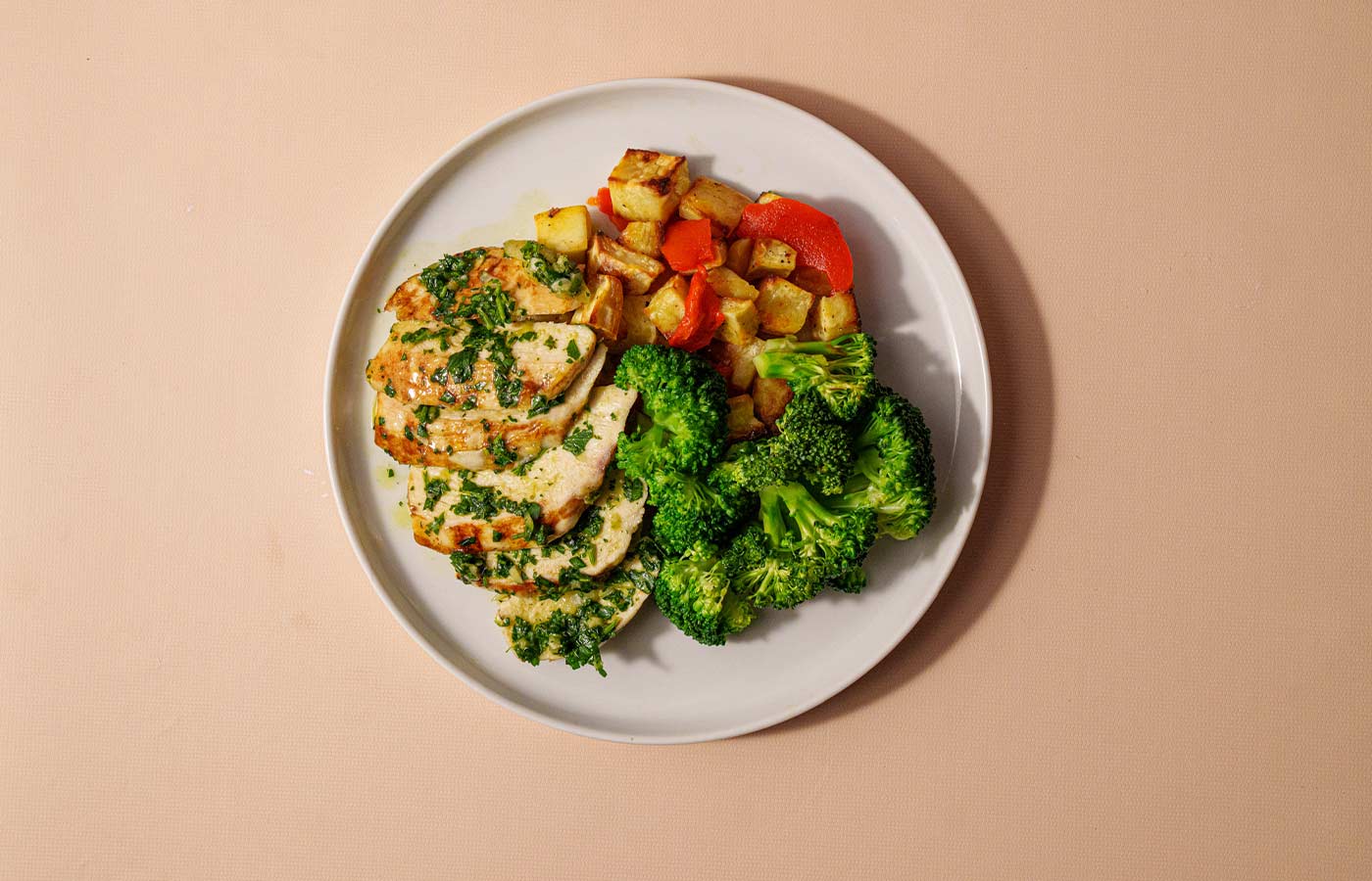 Whole30 Pesto Chicken Breast Meal